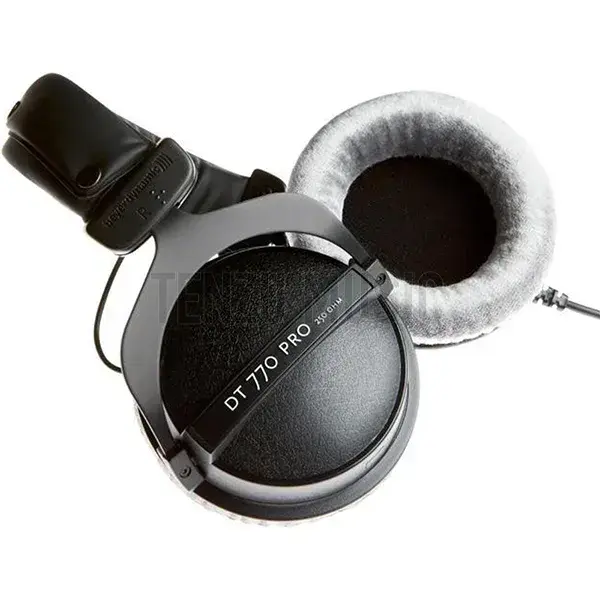 هدفون استودیویی beyerdynamic DT 770 Pro 250