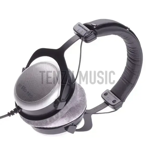 هدفون استودیویی beyerdynamic DT 880 Pro 250